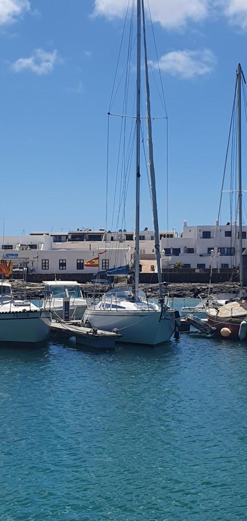 Velero Puma 32 Hotel Caleta de Sebo Bagian luar foto